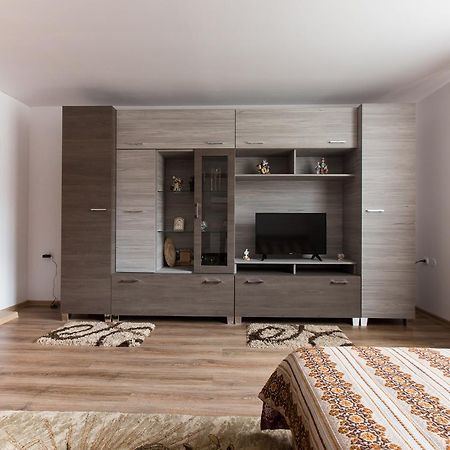 Willa Casa Kis Vişeu de Sus Zewnętrze zdjęcie