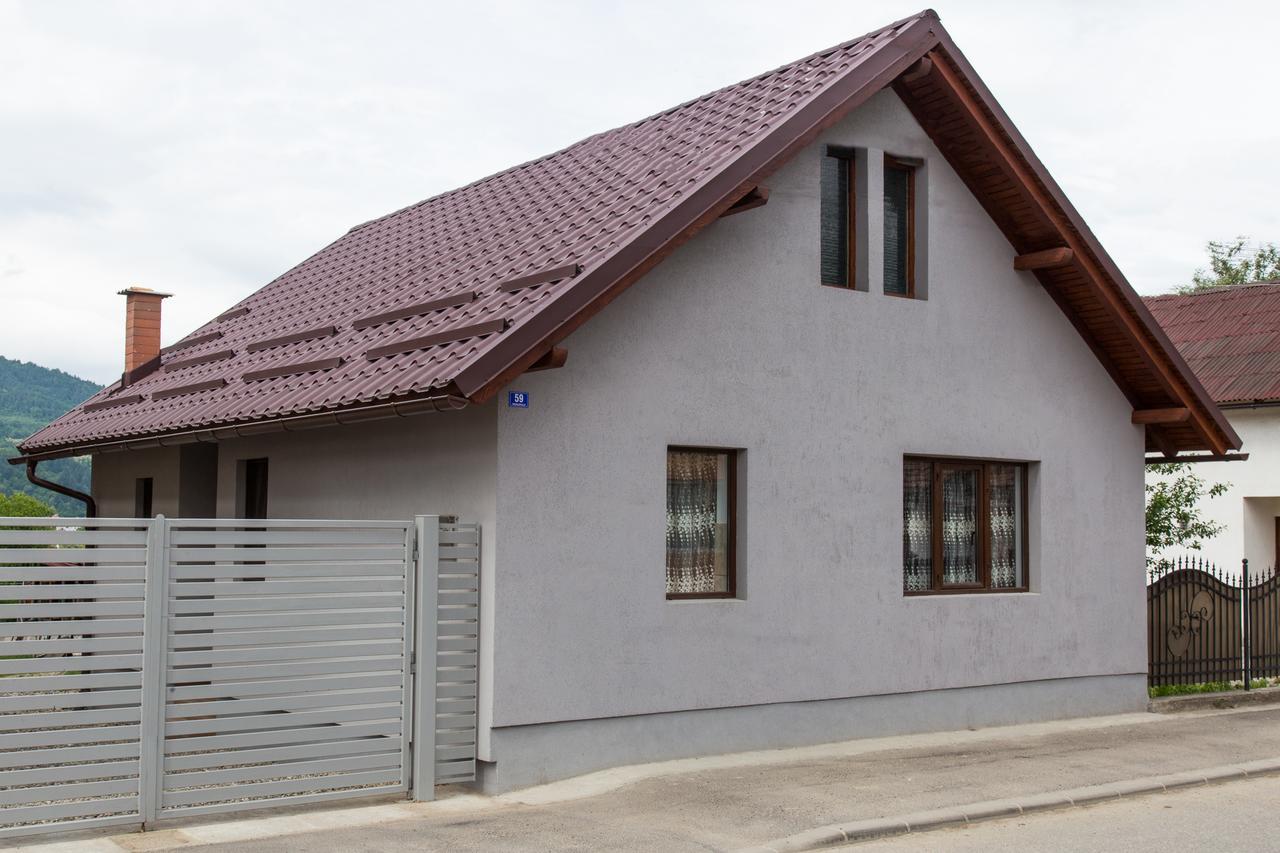Willa Casa Kis Vişeu de Sus Zewnętrze zdjęcie